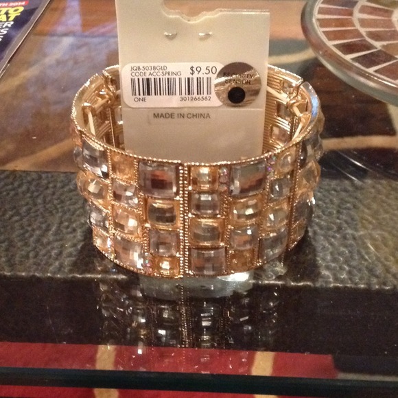 🔴SOLD🔴 - Picture 3 of 3