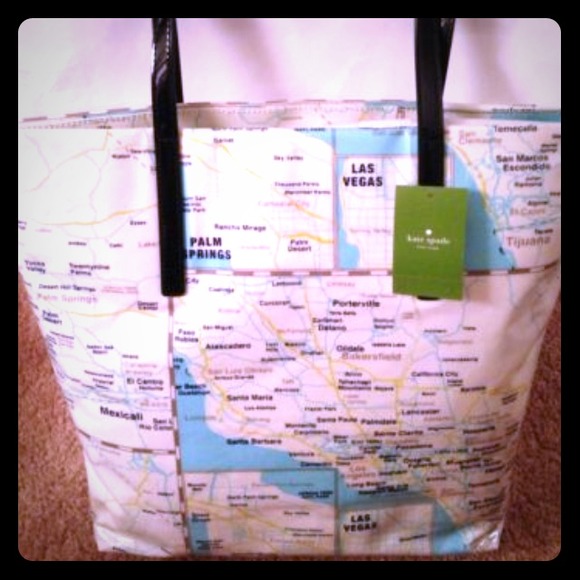 ⛔SOLD⛔Kate Spade Bon Shopper Offthemap