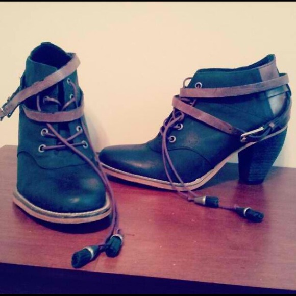 J Shoes leather booties