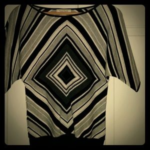 Sale - Chic and cute Top with metallic accents