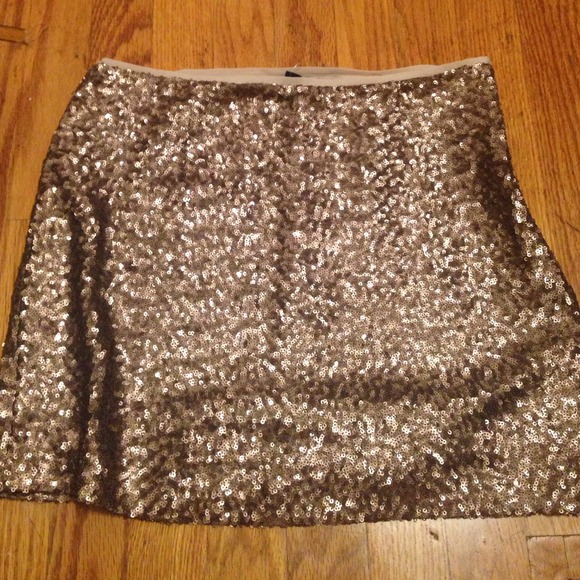 Gap sequin skirt