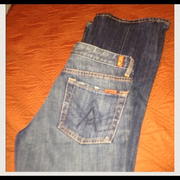 Jeans - Picture 3 of 3