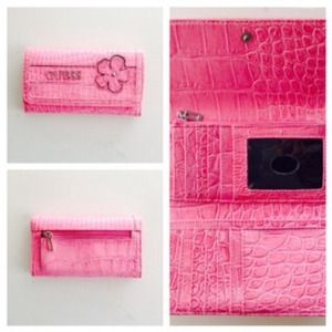 Like *new* Hot Pink GUESS Flower wallet!