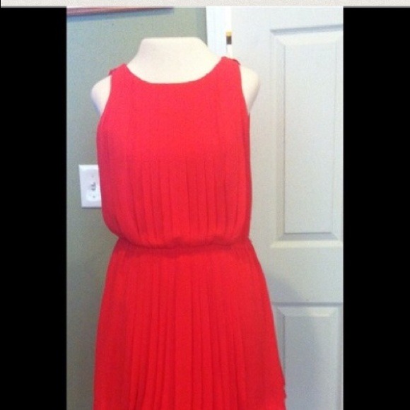 Jessica Simpson Coral Pleated Dress