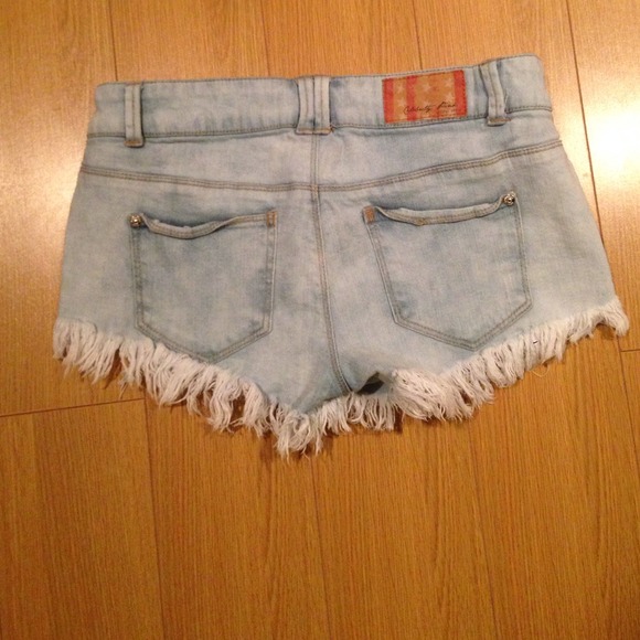 Shorts - Picture 2 of 2