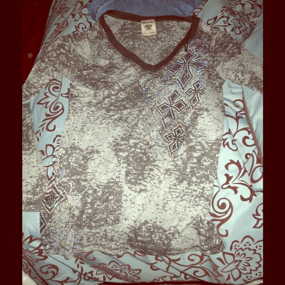 Bling LS shirt from Paris Boutique