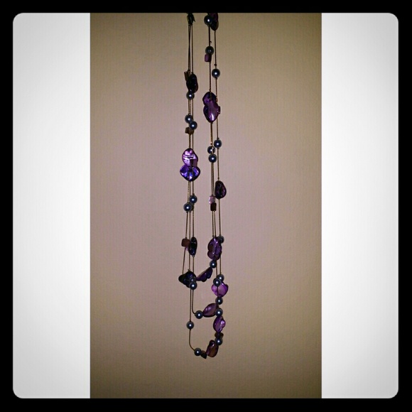 Necklace - Picture 1 of 1