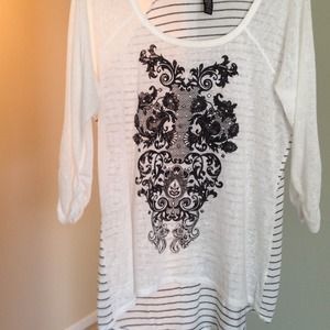 Black n white top with emblishments💥💥sale