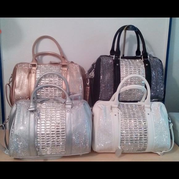 Leather Purse with Crystals - Picture 1 of 1