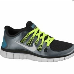 New Nike Free Runs 5.0
