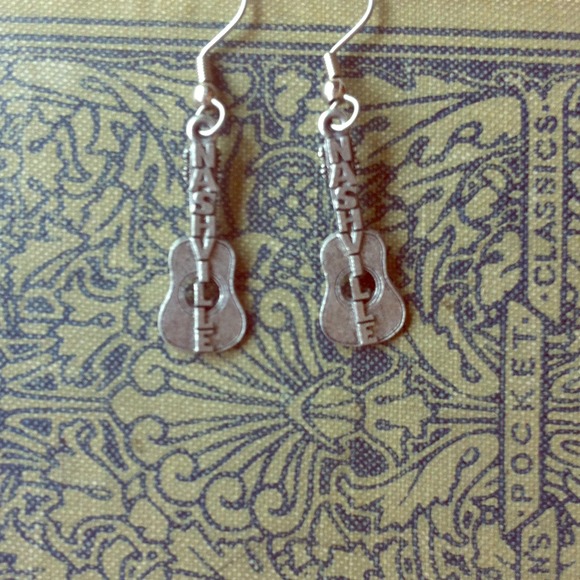 Jewelry - Cute Nashville Guitar Earrings