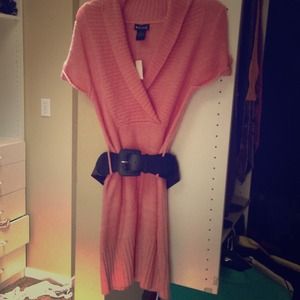 Short sleeve rose color sweater dress