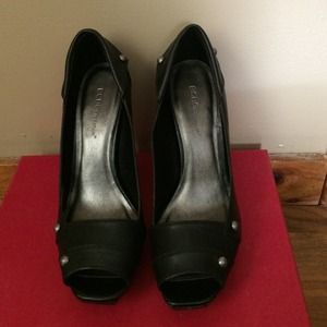 *Sale*Black BGBG generation pumps