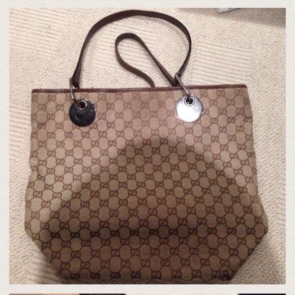 SOLD SOLD Authentic Gucci tote