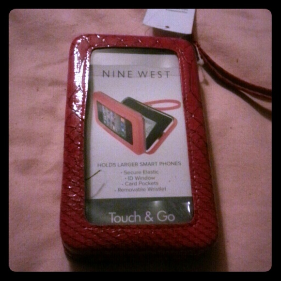 Nine West touch & go