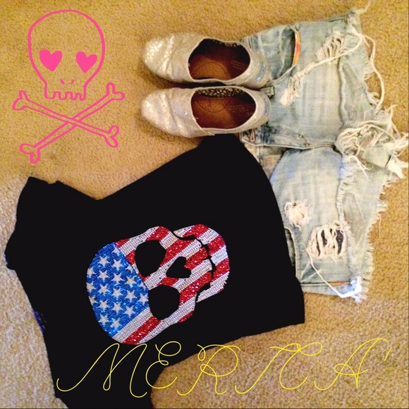The Clas-Sic America Skull Top 💀