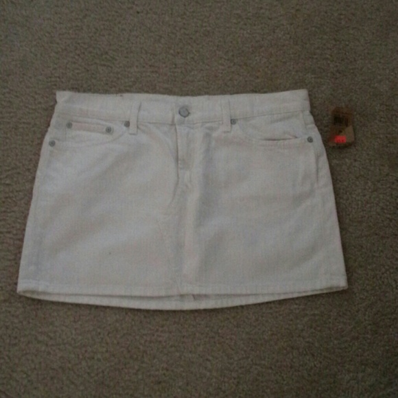 White denim mini skirt