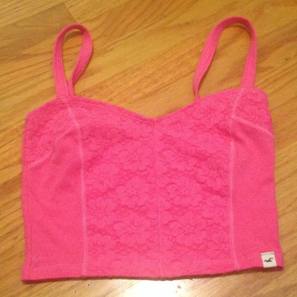9.05 pp💕 NWOT hollister bandeau