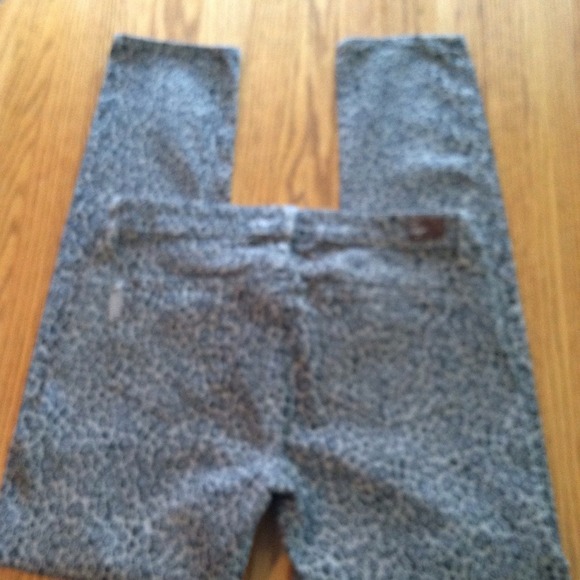 🎉HOST PICK🎉Paige cheetah peg skinny's - Picture 2 of 4