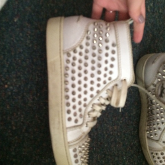 Christin Louboutin spiked sneakers Sz 39