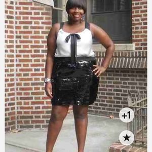 Plus size Black sequin mini skirt!!!