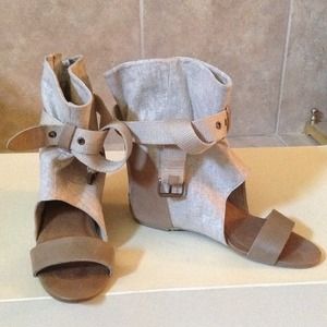 80%20 MOLLY Hidden Wedge Linen Sandal Bootie