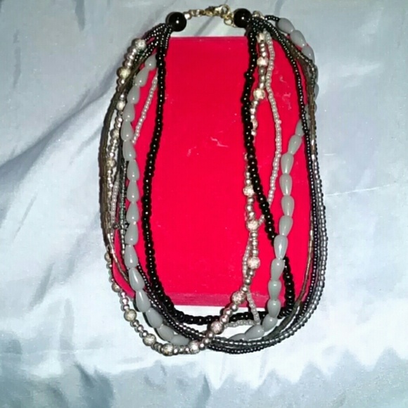 Fashion multi strand pearl choker - Picture 1 of 3