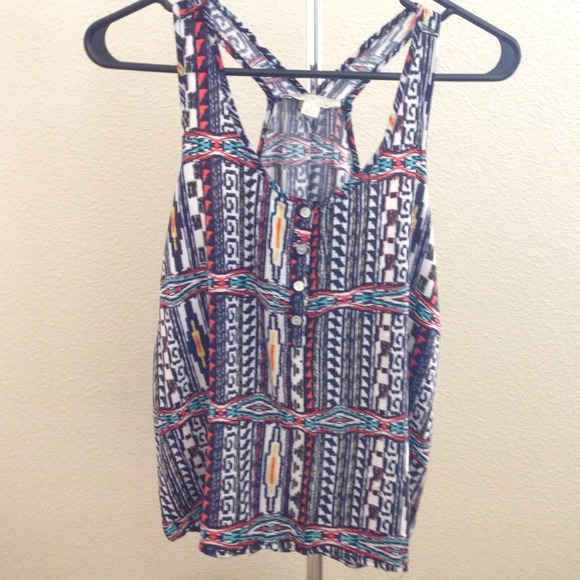 🚫SOLD🚫Aztec Print Tank Top