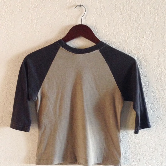 🚫BUNDLED🚫The Beatles Revolver Baseball Tee - Picture 2 of 3