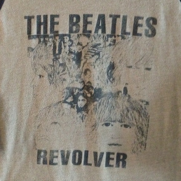 🚫BUNDLED🚫The Beatles Revolver Baseball Tee - Picture 3 of 3