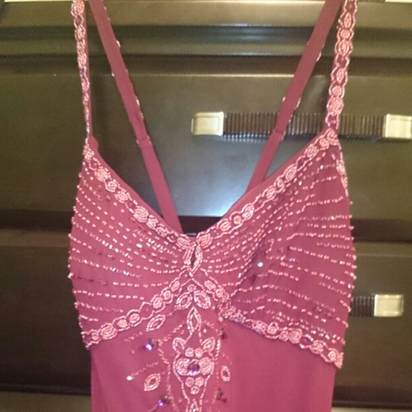 Aspeed burgundy gown for special occasions