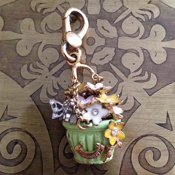 Juicy Couture Planter Charm