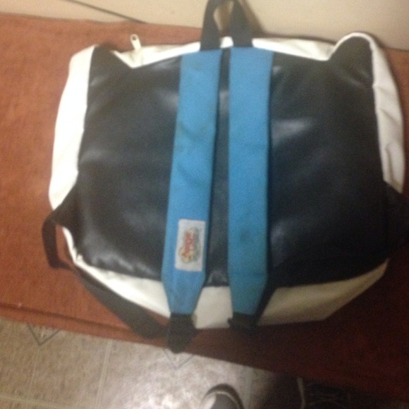 Book bag - Picture 3 of 4