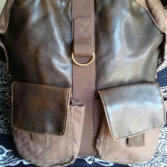 Leather hand bag