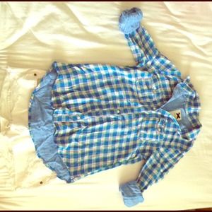 Classic dress shirt size S. Iron-able.