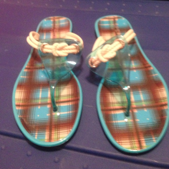 Sold Sperry Sandals/BUNDLED AND SOLD
