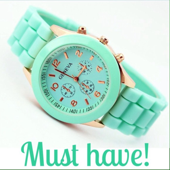 Accessories - Mint watch & dress bundle NWOT