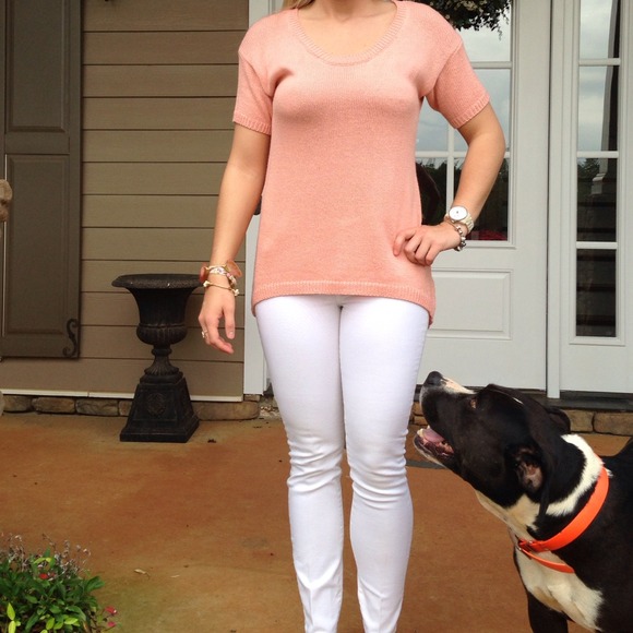 SOLD**Peach lightweight sweater**SOLD