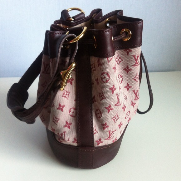 SOLD-Louis Vuitton Cherry Monogram Mini Lin Noelie - Picture 2 of 4