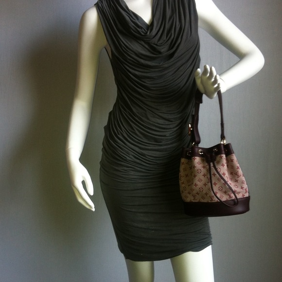 SOLD-Louis Vuitton Cherry Monogram Mini Lin Noelie - Picture 3 of 4