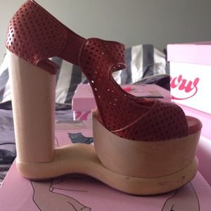 Jeffrey Campbell San Diego platforms