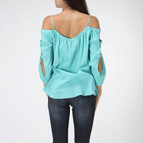 Mint Slit Top - Picture 2 of 3