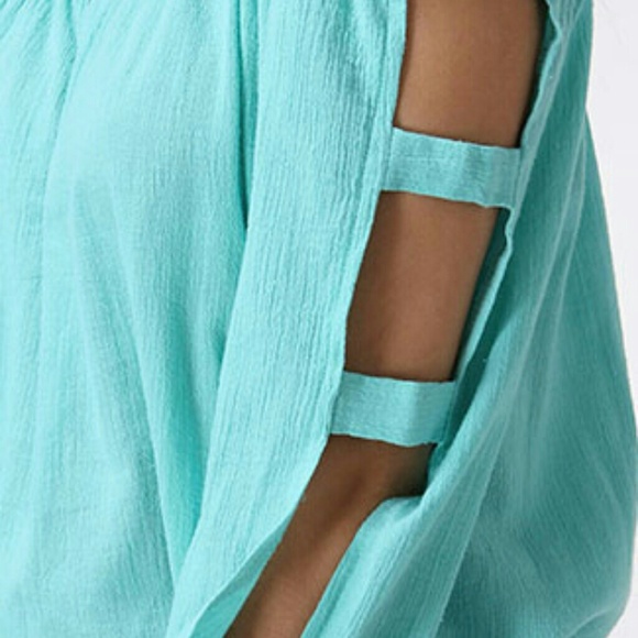Mint Slit Top - Picture 3 of 3