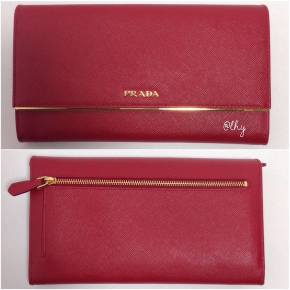 ❌SOLD❌PRADA SAFFIANO CLUTCH WALLET - Picture 2 of 4