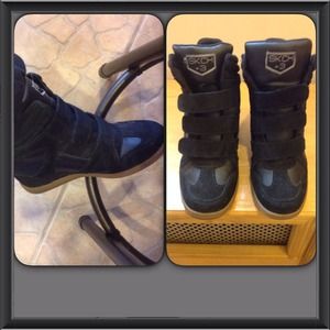 SKCH+3 BY SKECHERS     NEW!!!!