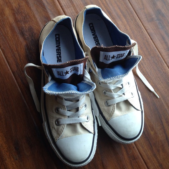 Converse Shoes - Off White Converse, Size7