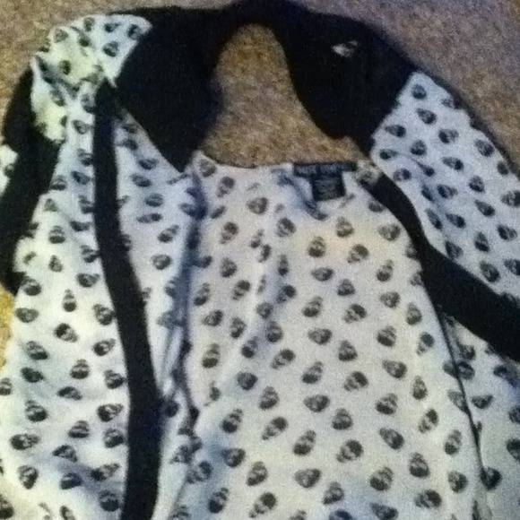 Hot topic open back top. Medium. - Picture 2 of 3