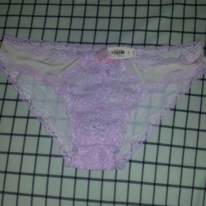 One pair Victoria's Secret lacey cheekini