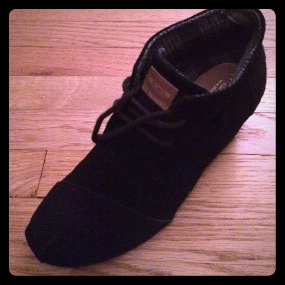 Toms desert wedge black