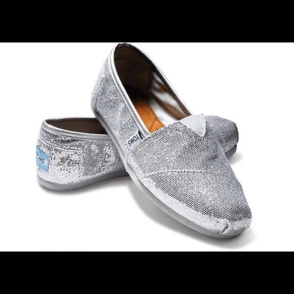 Silver sparkle Tom's